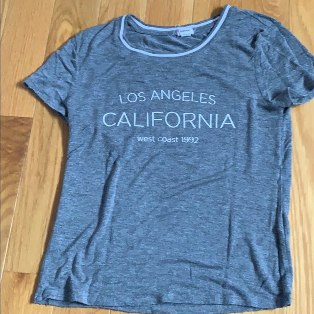 Short sleeve tee